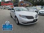 2014 Lincoln MKS Sedan 4D