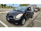 2010 Toyota Yaris Base 2dr Hatchback 4A