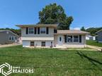 2305 AVENUE A Fort Madison, IA