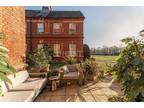2 bed flat for sale in Sutherland House Repton Park, IG8, Woodford Green
