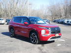 2024 Mitsubishi Outlander Red, 20 miles