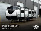 2022 Cruiser RV Twilight Signature Series 3100 31ft