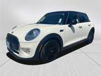 2019 MINI Cooper