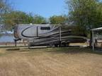 2016 Redwood RV Redwood 39MB 42ft