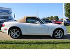 2002 Mazda MX-5 Miata 2dr Conv