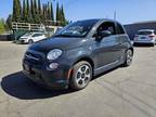 2018 FIAT 500e Hatchback 2D