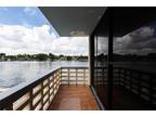 Condo For Sale In Miami Beach, Florida