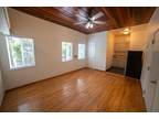 Great Studio + 1 Bath in an AMAZING Venice location! Just a 1/2 block to the.
