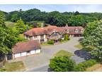 6 bedroom detached house for sale in Crow Lane, Clacton-On-Sea CO16 - 35713459
