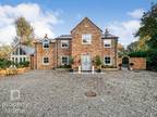 5 bed house for sale in Station Road, NR12, Norwich