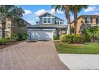 8389 Nandina Dr, Sarasota, FL 34240