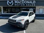 2015 Jeep Cherokee Trailhawk 4x4 4dr SUV