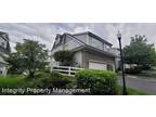 128 Hudson Pointe Dr Poughkeepsie, NY