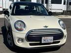 2015 MINI Hardtop 2 Door Cooper 2dr Hatchback