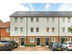 Macmillan Road, Dunton Green, Sevenoaks, Kent 3 bed terraced house for sale -