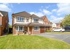 4 bedroom detached house for sale in Leighton Court, Neston, Wirral, CH64