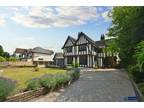 7 bedroom detached house for sale in Nelmes Way, Emerson Park, Hornchurch, RM11
