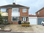 3 bed Semi-Detached House in Hunnington for rent
