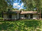 17387 Sweetwater Rd, Dade City, FL 33523