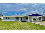 1315 NE Pine Island Ln, Cape Coral, FL 33909