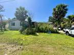13311 Electron Dr, Fort Myers, FL 33908