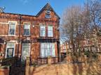 Blenheim Square, Leeds 12 bed terraced house for sale -