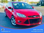 2012 Ford Focus SE Sedan 4D