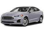 2020 Ford Fusion SE