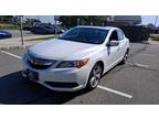 2014 Acura ILX 2.0L 4dr Sedan