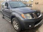 2011 Nissan Pathfinder LE 4x4 4dr SUV