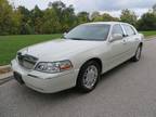 2006 Lincoln Town Car Designer Series 4dr Sedan