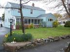 4 Bedroom 2 Bathroom House in Branford