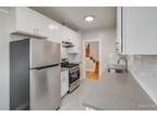 Bright Spacious Remodeled Top Floor 2bd! Awesome Location!