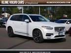 2021 Volvo XC90 White, 25K miles