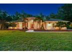 27511 Hialeah Way, Wesley Chapel, FL 33544