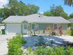 2951 Bay View Dr, Safety Harbor, FL 34695