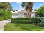 9229 Heathridge Dr, West Palm Beach, FL 33411