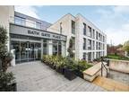2 bedroom flat for sale in Bath Gate Place, Tetbury Road, Cirencester