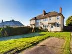 2 bedroom semi-detached house for sale in Meadow Way, Offley, Hitchin, SG5