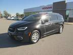 2021 Chrysler Pacifica Black, 67K miles