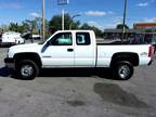 2005 Chevrolet Silverado 2500HD Work Truck 4dr Extended Cab 4WD SB