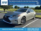 2016 Lexus ES 300h