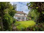 6 bedroom detached house for sale in Linden Road, Gosforth, Newcastle upon Tyne