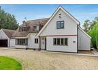 4 bedroom detached house for sale in Oxfordshire, RG9 - 35792613 on