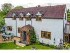 3 bed property for sale in The Coach House, WR5, Worcester