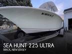 22 foot Sea Hunt 225 ultra