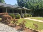 Home For Rent In Ocean Springs, Mississippi
