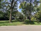 Plot For Sale In Palatine, Illinois
