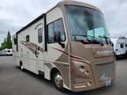 2017 Winnebago Winnebago VISTA 32ft