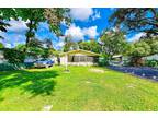 10608 Magnolia St, Thonotosassa, FL 33592